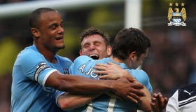 九游-王者归来，新规首秀，凯恩引爆独行侠主场，观众沸腾如海啸！